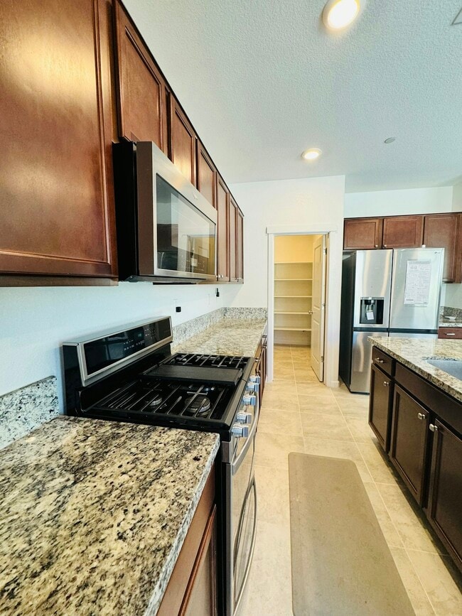 5348 Knights Valley Ln
