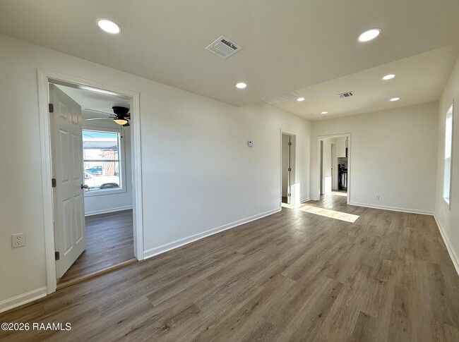 Photo - 801 Cleveland St