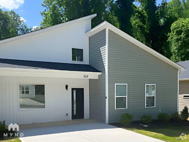 Building Photo - 929 Junius St Rental