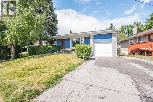 Photo - 8 Weber Dr