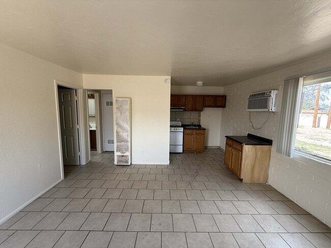 5433 E 30th St Unidad 1