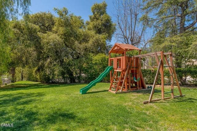 1238 Green Ln