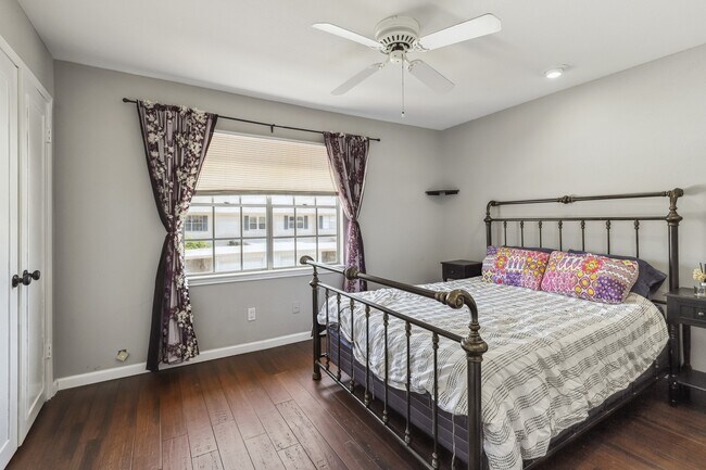 Photo - 6442 Olympia Dr Unit 85