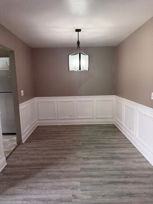 Photo - 292 Middlebury Ct Unidad D1