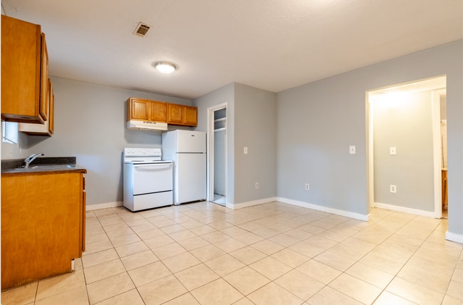 Photo - 1826 Leland St Unidad B