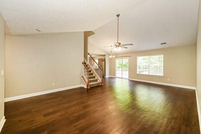 Photo - 1127 Sunnycrest Ct