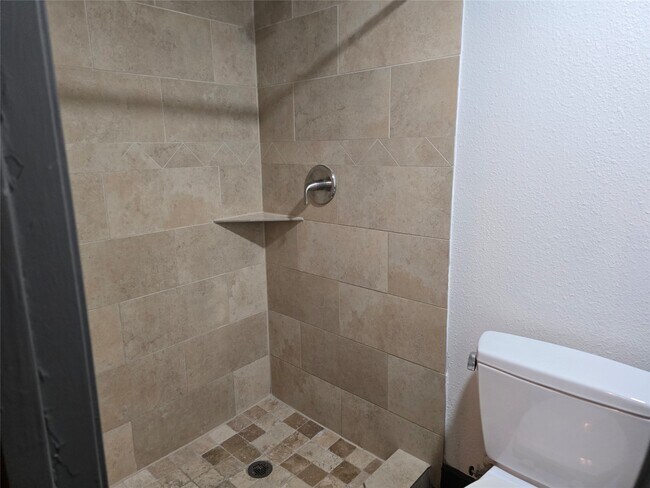 Photo - 1501 Asbury St