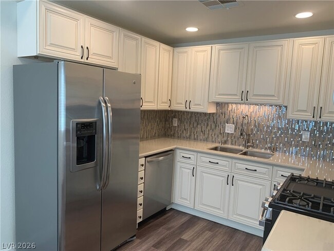 Photo - 424 Pine Haven St Unit 106