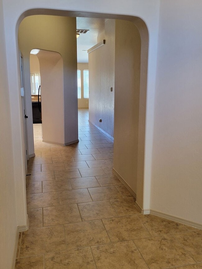 Photo - 3 Bedroom, 2 Bathroom Home!
