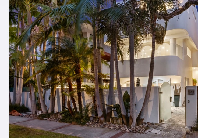 Photo - 120 Mast Mall