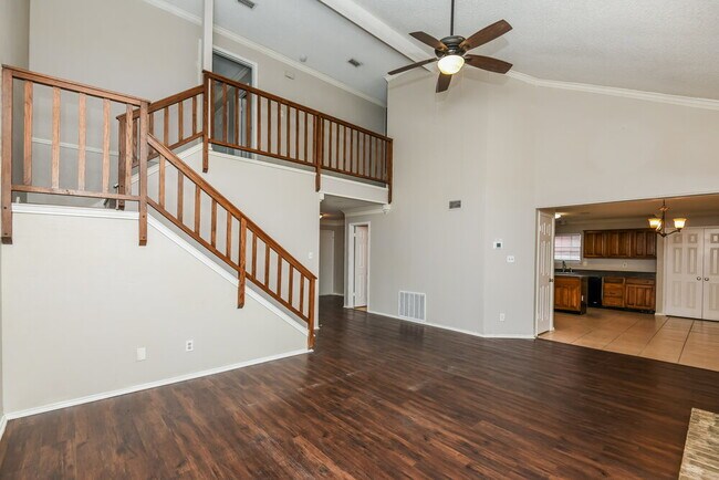 Photo - 2552 Forest Creek Dr