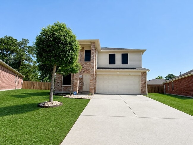 Building Photo - 1011 Backland Ct