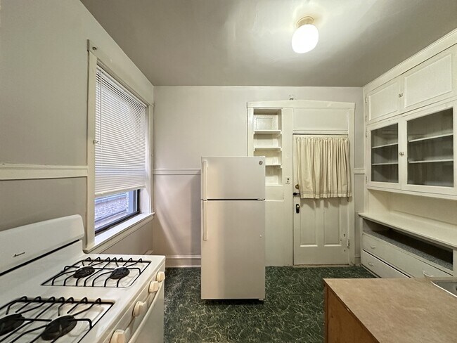 Photo - 1314 Oak Ave Unidad W2