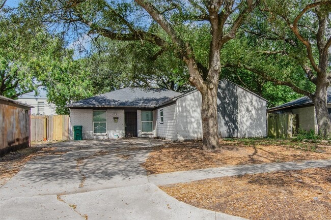 Building Photo - 954 Michael Dr Rental