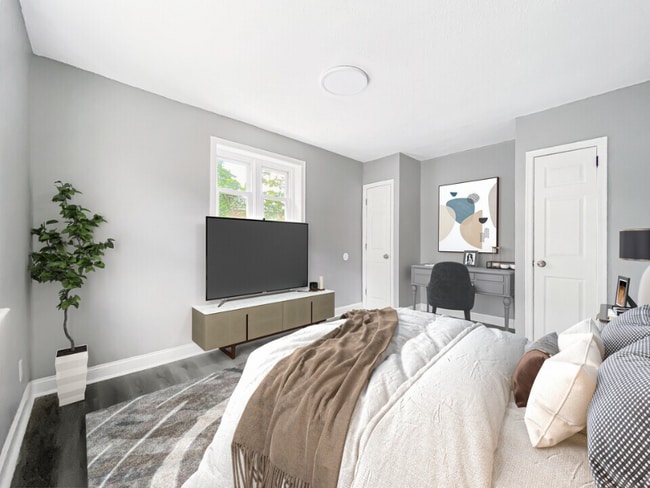 Photo - 430 Manheim St Unidad B202