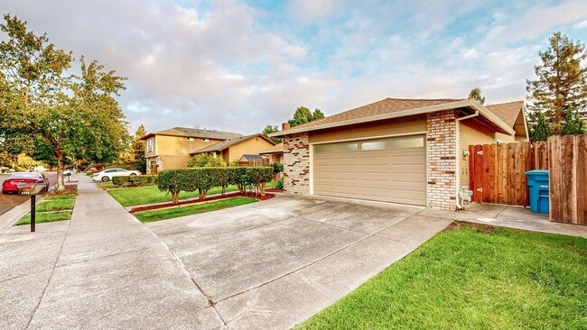 Photo - Meticulously Maintained Four Bedroom Singl...