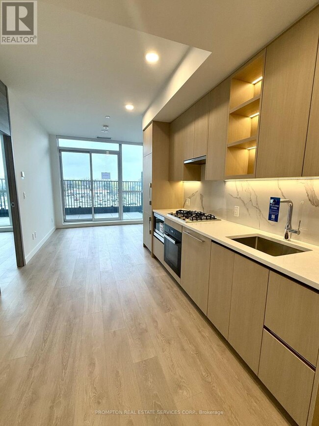 Photo - 68 Esther Shiner Blvd Unit 258