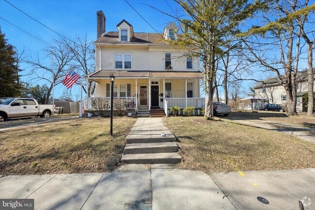 Building Photo - 114 Rosemont Ave Rental