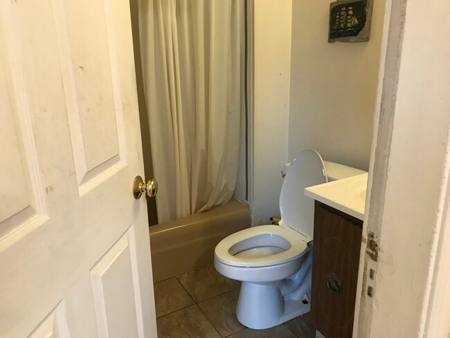 Photo - 21 Weston St Townhome