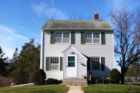 Building Photo - Private Yard