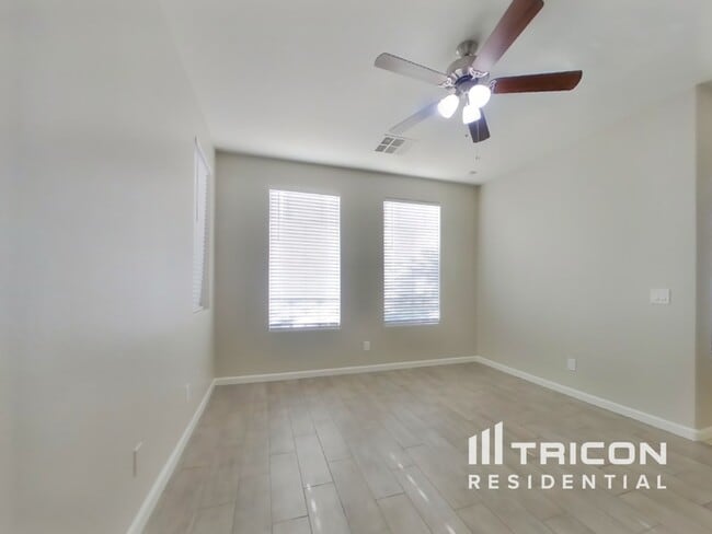 Photo - 14714 N 176th Ln