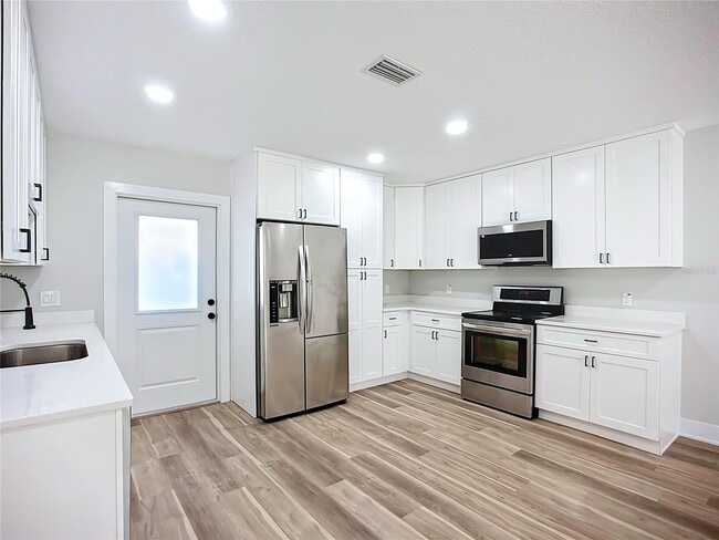 Photo - 1305 Eagleview Dr Unit 1305