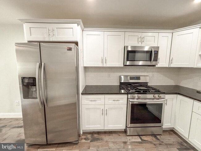 Photo - 1135 S Mole St