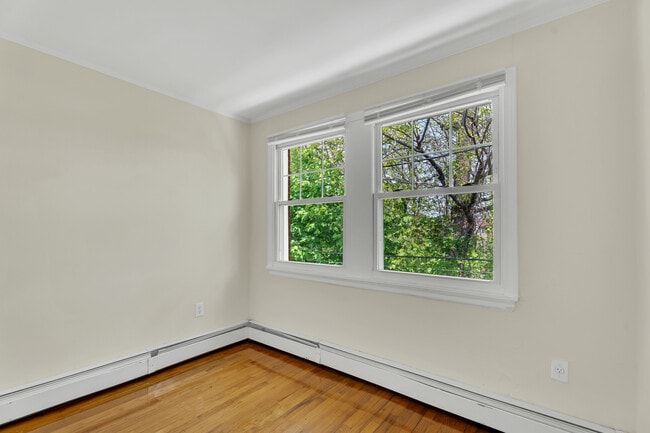Savin Court Apartments