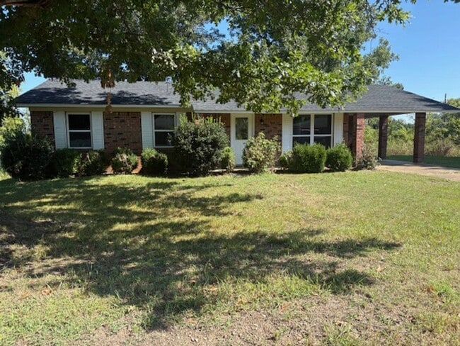 Building Photo - Renovated 3 Bedroom 1 Bath Home for Sale!