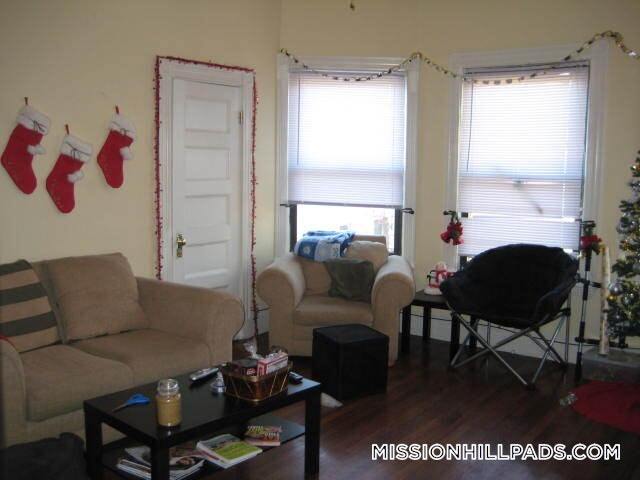 Photo - 1526 Tremont St Unit 3