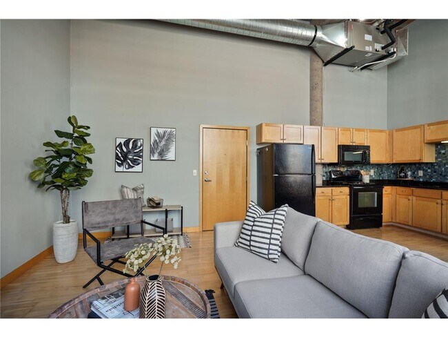 Photo - 521 S 7th St Unidad 602