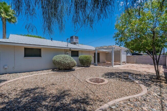 1001 E Campus Dr