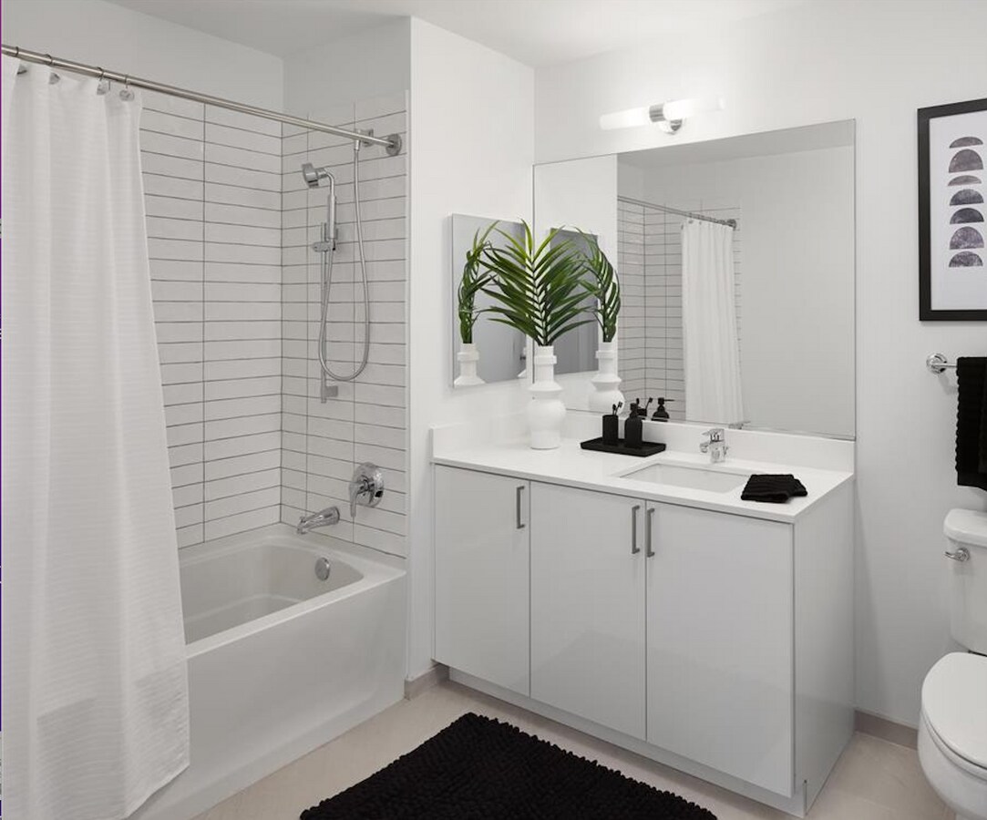 Photo - 843 W Van Buren St Unit 314