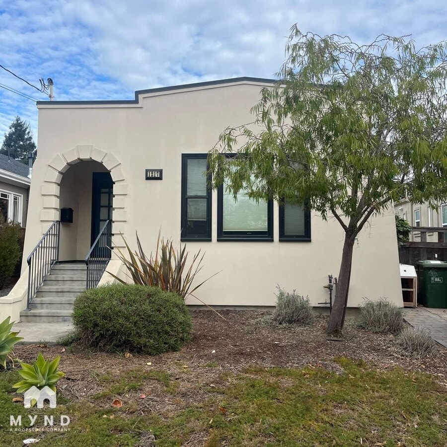 Photo - 1217 Delaware St