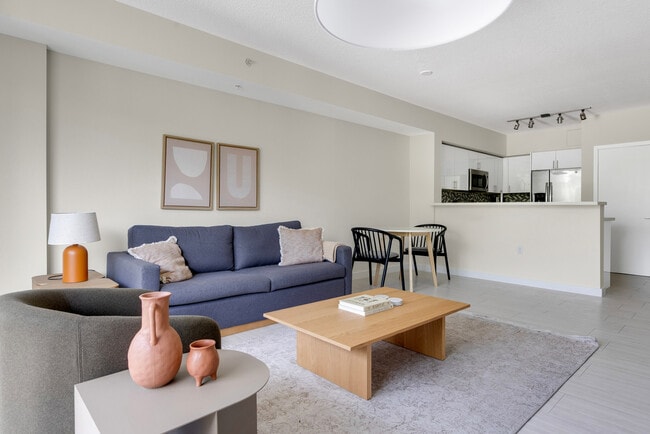 Photo - 601 NE 39th St Unidad FL3-ID172