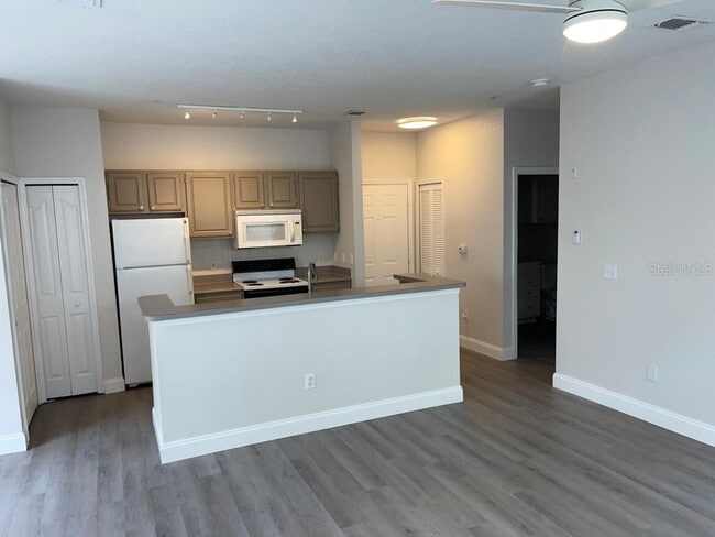 Photo - 2513 Maitland Crossing Way Unit 14102