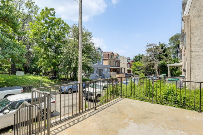 Photo - 5321 Wakefield St Unit ID1386017P