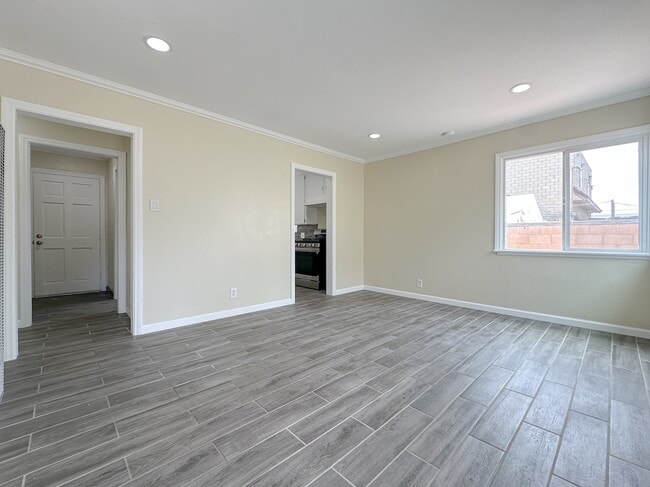 Photo - 4520 Marine Ave
