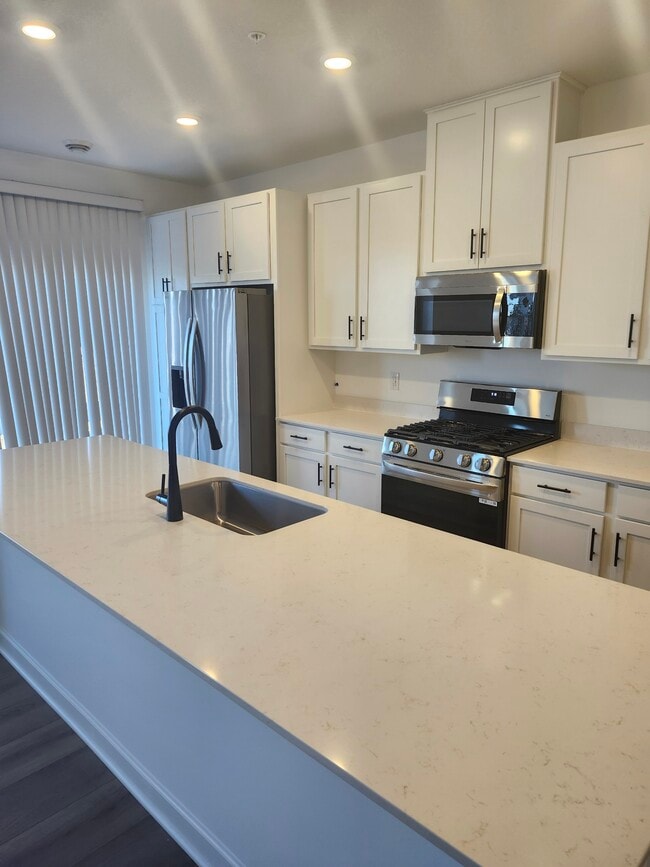 Photo - 10531 Harbor Ln N