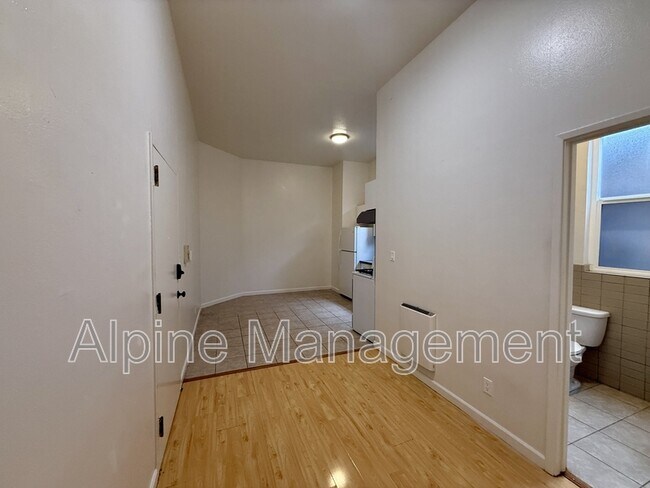 Photo - 2315 Mission St