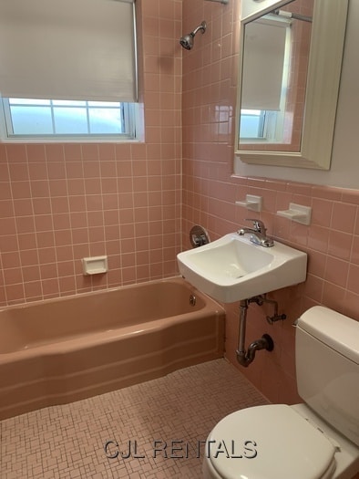 Photo - 71 Grove St Unit 3