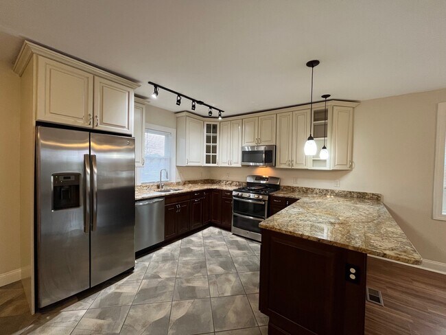 Photo - 6368 Morrowfield Ave