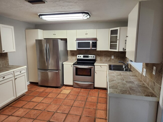 Photo - 1627 Canal Ct