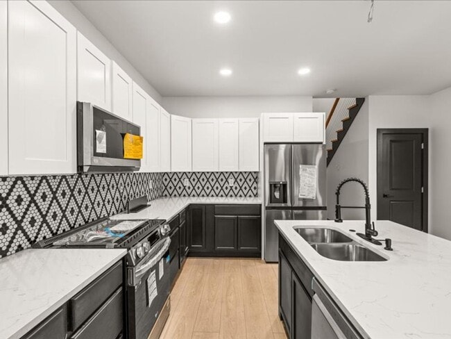 Photo - Knoxville 37914 - 3 bedroom, 3 bath stunni...