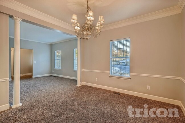 Photo - 9235 Raleigh Way