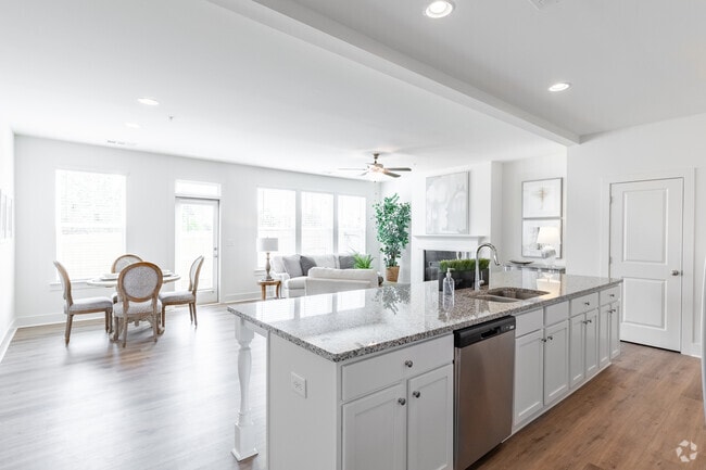 3BR, 2.5BA - 1911SF (Crestford) Kitchen/Dining - Vaughn Townhomes