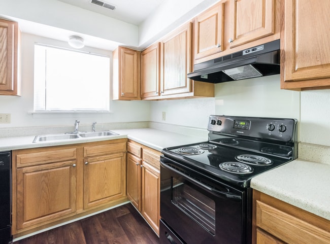 Laurel Ridge Apartments