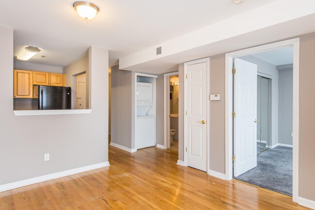 Photo - 318 54th St Unit 4k