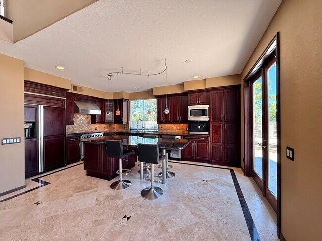 Photo - Luxurious Tuscan Style Villa in San Diego - Entertainers Dream!
