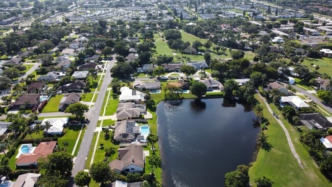 Photo - 3324 Lakeview Blvd